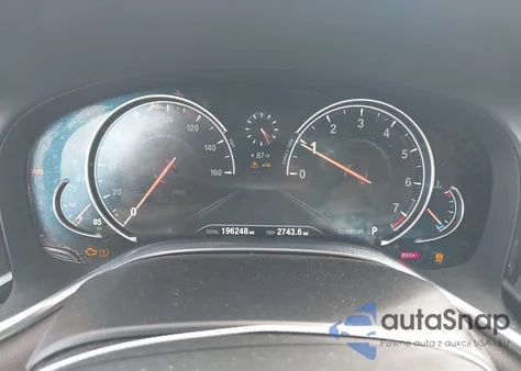 2016 BMW 740I из США, поврежденный, VIN WBA7E2C56GG504523